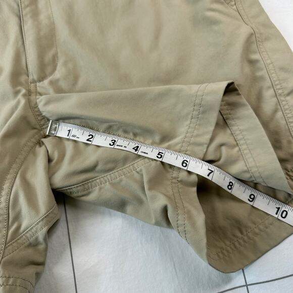 Duluth Trading Co Shorts Mens Large Tan Dry on the Fly Casual Nylon Hiking Trek - Picture 8 of 11